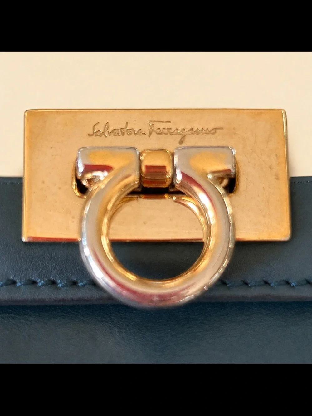 Salvatore Ferragamo PEACOCK Teal Leather Continental Wallet EUC